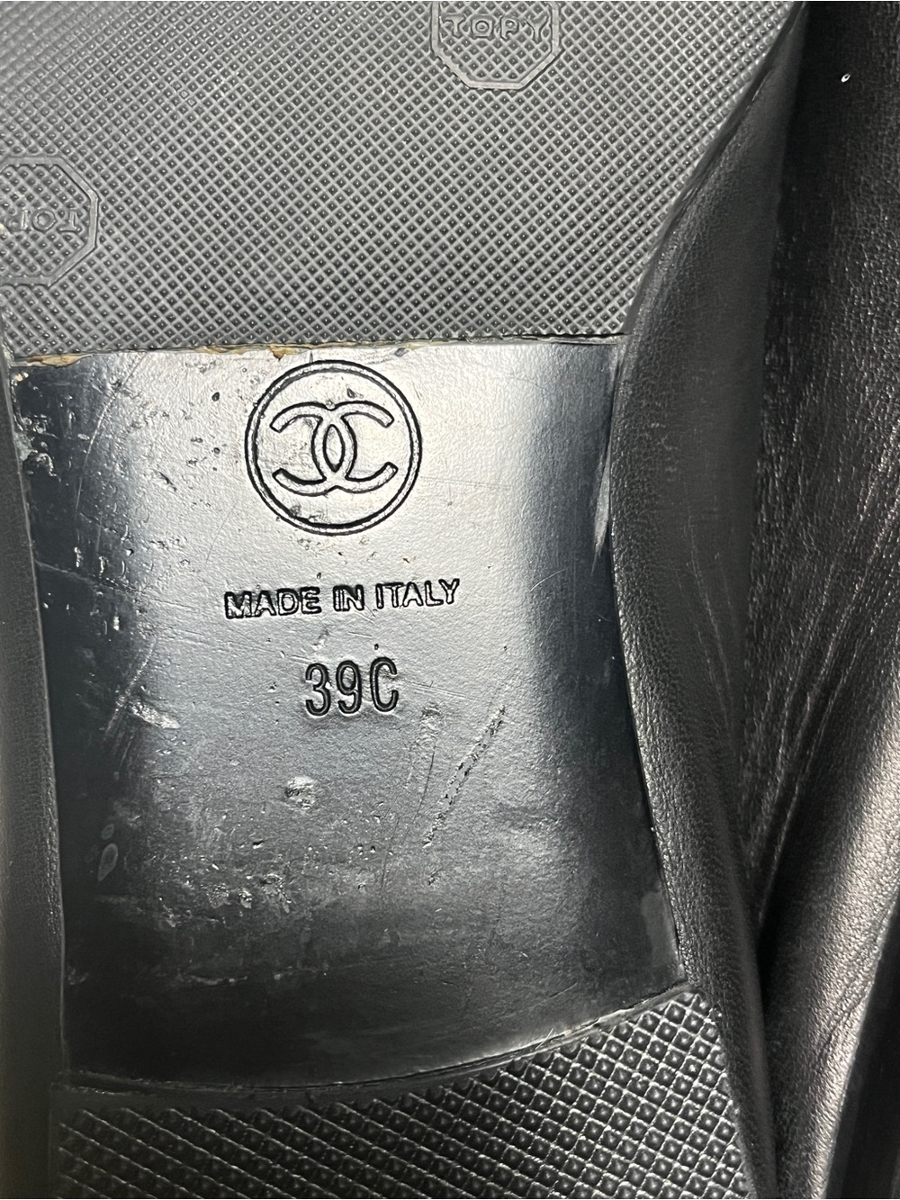 CHANEL Black Leather Ballet Flats with Patent Cap Toe and Logo - Picture 10 of 14